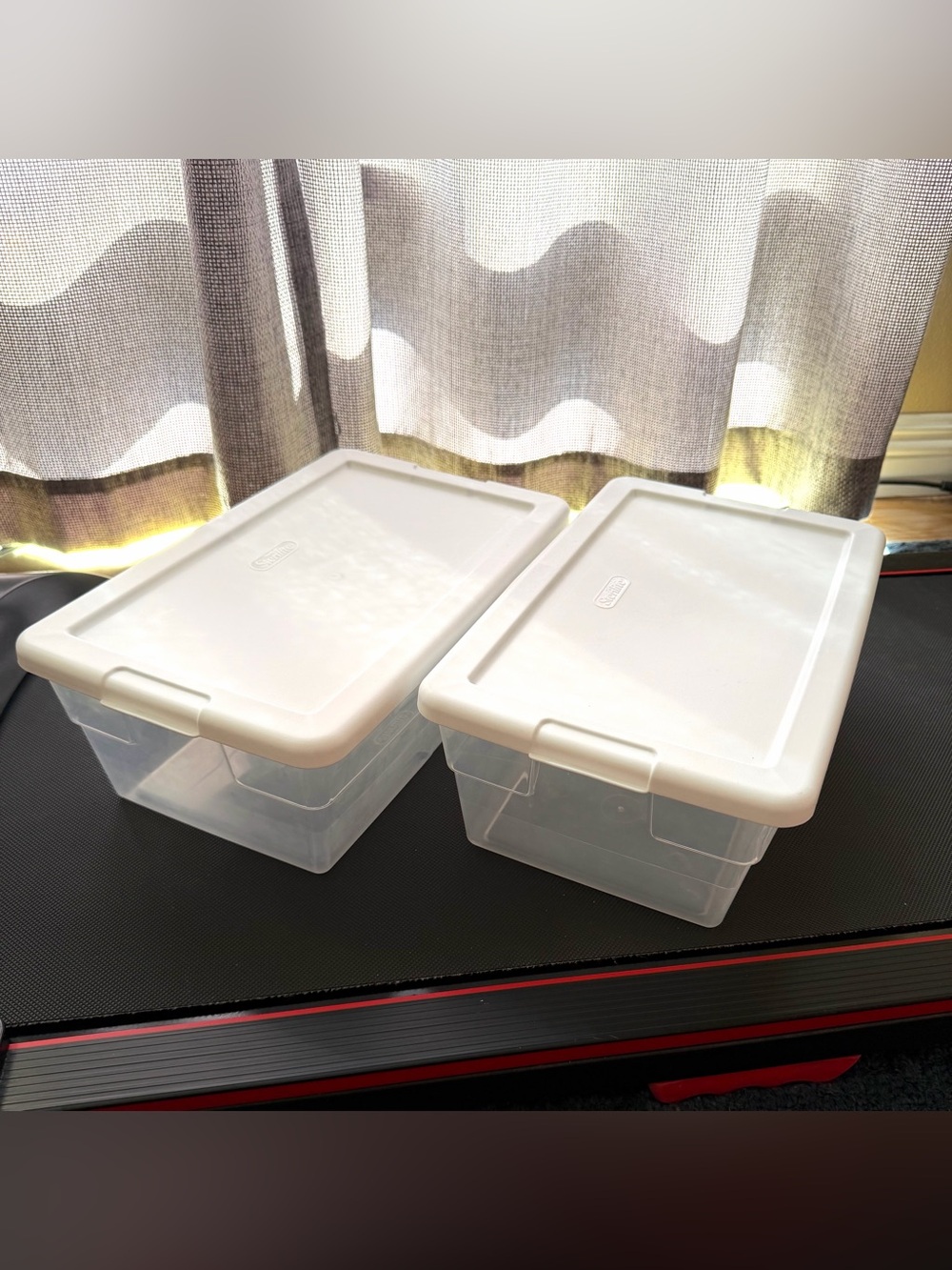 2pcs Clear Plastic Storage Boxes with White Lids - Very Clean